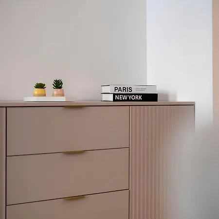 Apartament Bright Downtown Hideaway - Steps From Basilica Budapesta