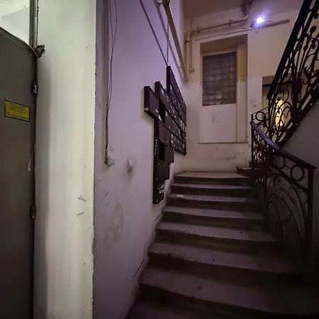 Apartament Bright Downtown Hideaway - Steps From Basilica
