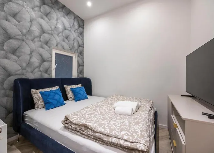 Bright Downtown Hideaway - Steps From Basilica Lägenhet Budapest